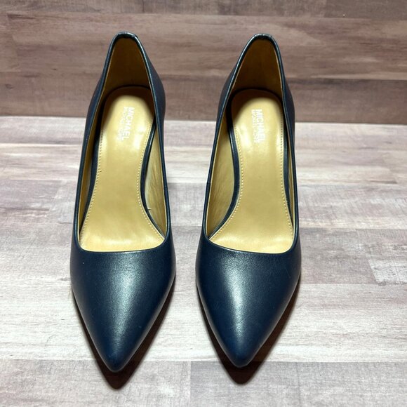 Michael Kors Women's Navy Blue Leather Pointed Toe Heels Size 6M - Picture 2 of 9